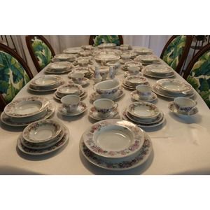 Noritake Roselane 5147 place setting for 11 + extra serving 84 pieces total